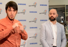 Samsung cambia la vita dei non udenti grazie alla tecnologia